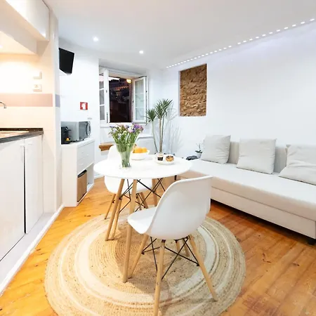 Apartamento Alfama, The Heart Of Fado - Minutes From Tram 28 Lisboa