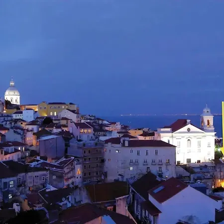 דירה Alfama, The Heart Of Fado - Minutes From Tram 28 *