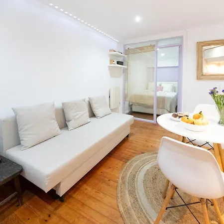 Apartamento Alfama, The Heart Of Fado - Minutes From Tram 28 *